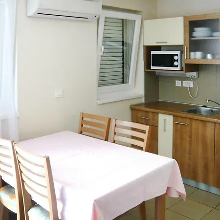 Holiday Zelena Punta Cin05002 Cyb
