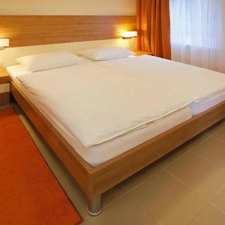 Holiday Zelena Punta Cin05002 Cyb Apartment *